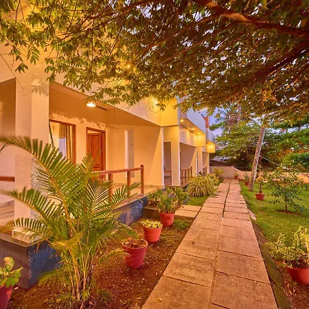 Solaris Beach View Resort & Spa By Voye Homes-3