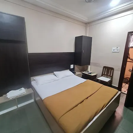 Hotel Sharda-2