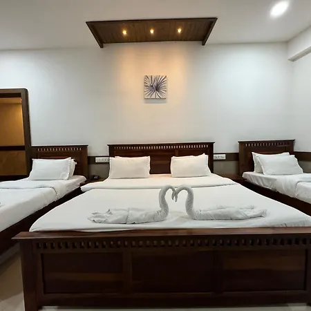 Col'S Hotel Uphaar Tirth-3