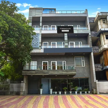 Townhouse Rohini Sector 23-2