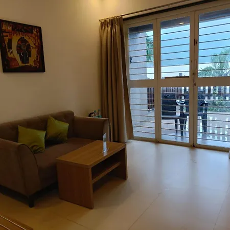 Mountain Shadow Resort-2