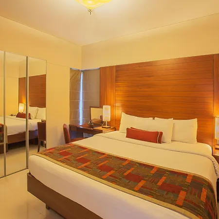 Oakwood Residence Naylor Road Pune-3