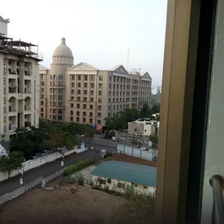 Royal Orchid Golden Suites Pune-2
