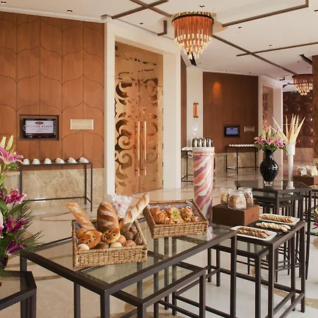 Crowne Plaza New Delhi Okhla By Ihg-3