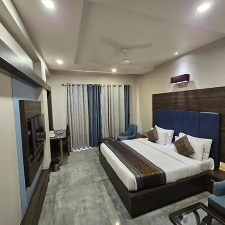 Hotel Abhinav International-2