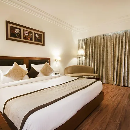 Hotel Regent Grand-3