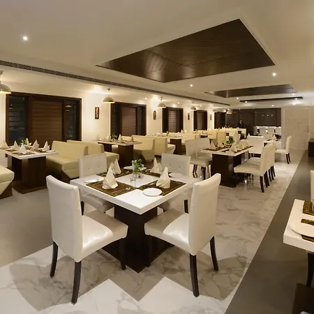The Taj Vilas-3