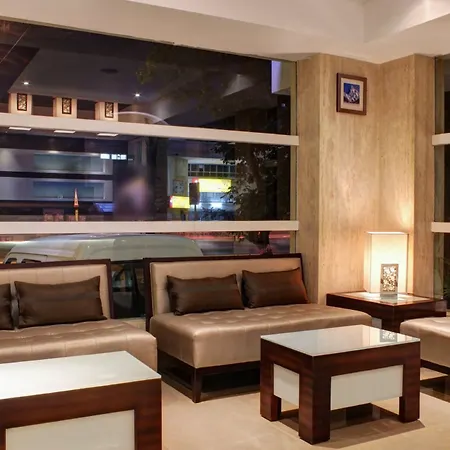 Oyo 1545 Hotel Shivani International-3