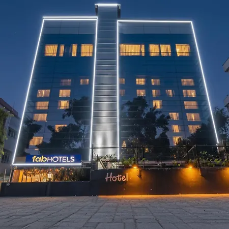 Fabhotel Prime Royal Castle - Nr Coimbatore North Railway Station-3