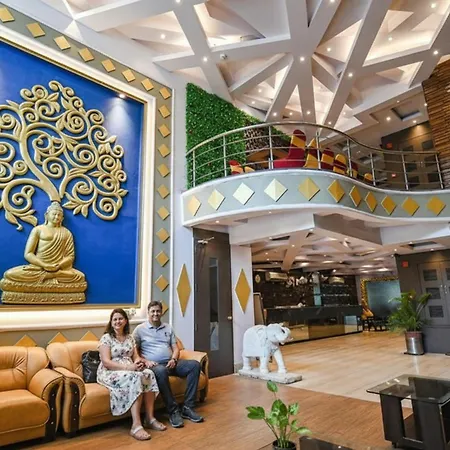Fabhotel Shivani International-3
