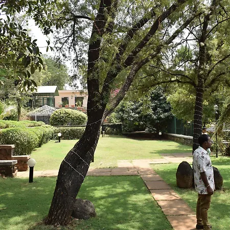 Manas Resort With Petting Zoo, Igatpuri-3