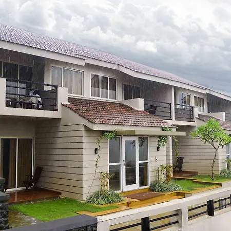 Manas Resort With Petting Zoo, Igatpuri-2