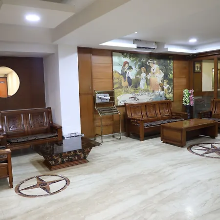Maple Tree Hotel-2