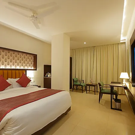 Time Square - The Landmark Hotel-2