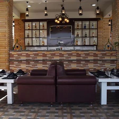 Hotel New Majestic-2
