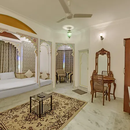 Hotel Raj Palace Udaipur-3