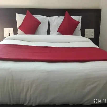 Hotel The Gayatri By Sky Stays-2