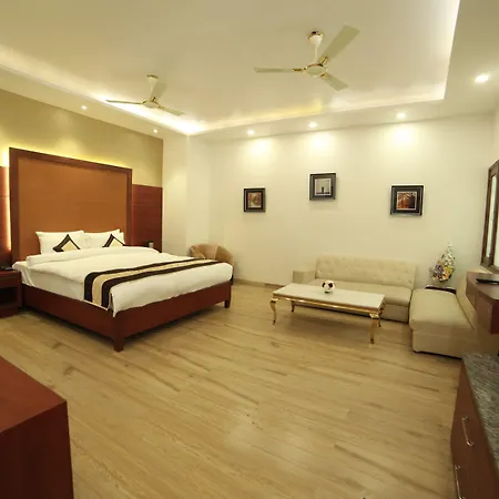 Green Palms Hotel-3