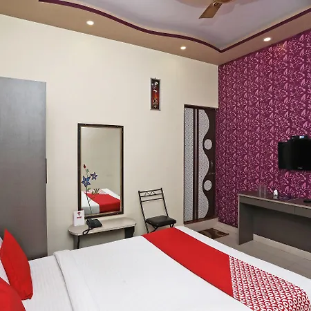 Oyo 24553 Paradise Inn Newtown-2
