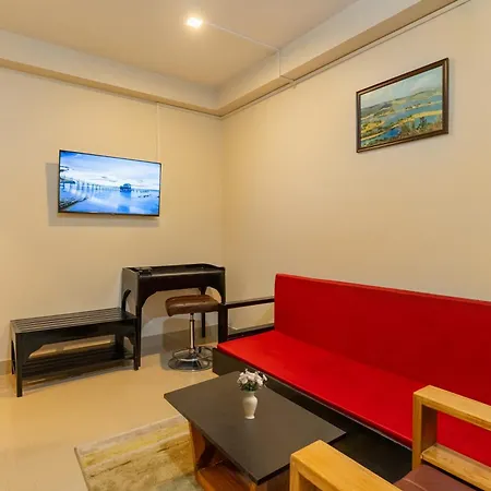 La Nicholas Lake View By Summit Hotels-3