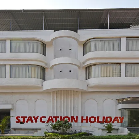 Staycation Holiday-2