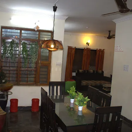 Nachis Bnb-2