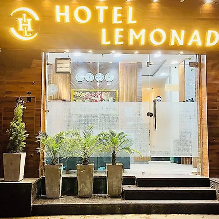 Hotel Lemonade-2