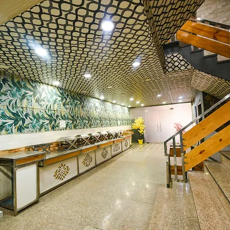 Fabhotel The Crystal Palace - Rohini-3