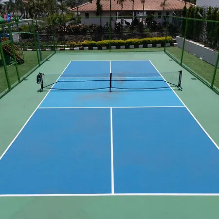 La Palm By Stayvista: Mountain-View Villa with Pool, Gym & Recreational Amenities-3