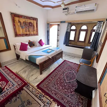 Golden Villa-2