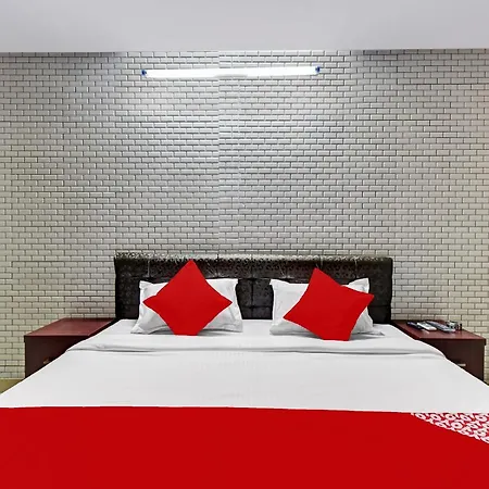 Hotel O Eleven Hotel & Banquet-2