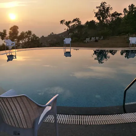 Kstdc Hotel Mayura Valley View Madikeri-2