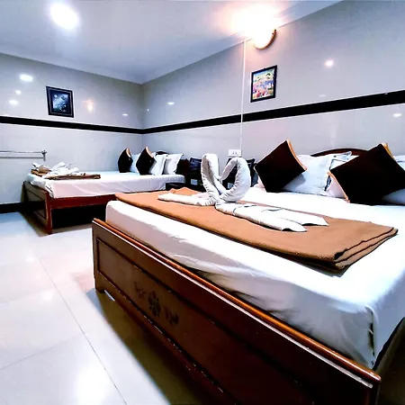 Hotel Gvs Residency-2