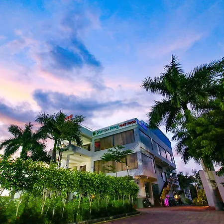 Fabhotel Sharma & Vishnu Garden-3