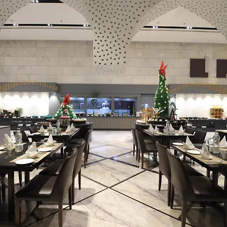 Radisson Hotel Agra-2