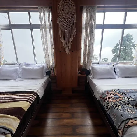 Darjeeling Heights - A Boutique Mountain View Homestay-2