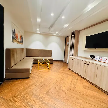 Hotel Mumbai House Vijay Nagar Nr Brilliant Convention Center-2
