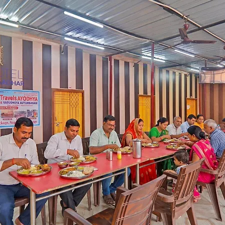 Fabhotel Shree Ram Aadhar 900 Mtr From Ram Mandir-2