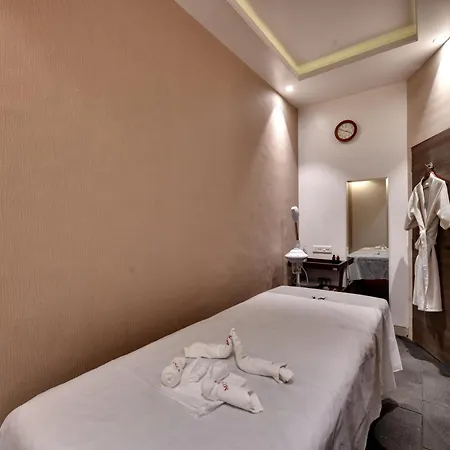 Hotel Suba Palace Near Gateway Of India-2