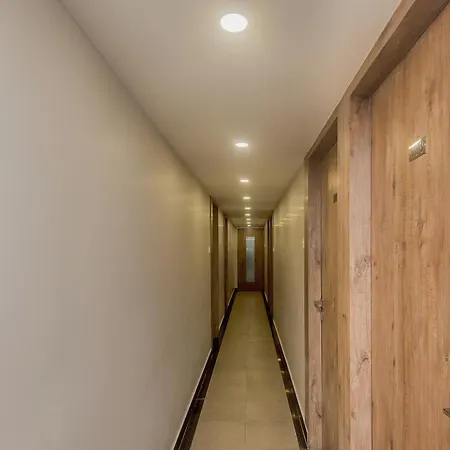 Hotel O Blue Ocean Near R City Mall-2