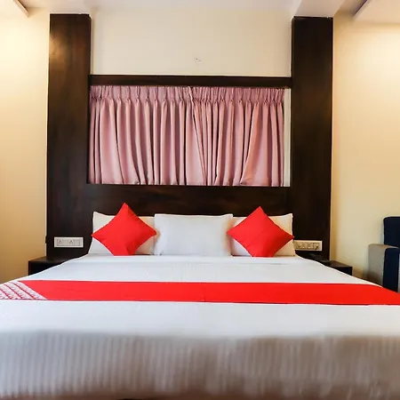 Hotel O Royal Wood Premier-2