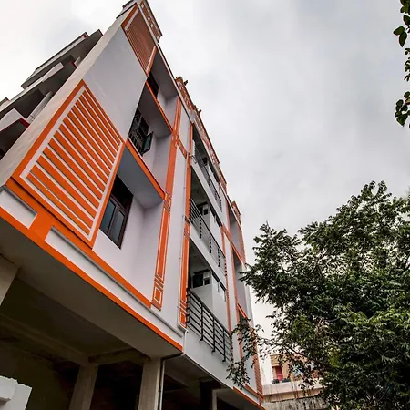 Super Hotel O Rajbanshi Nagar-3