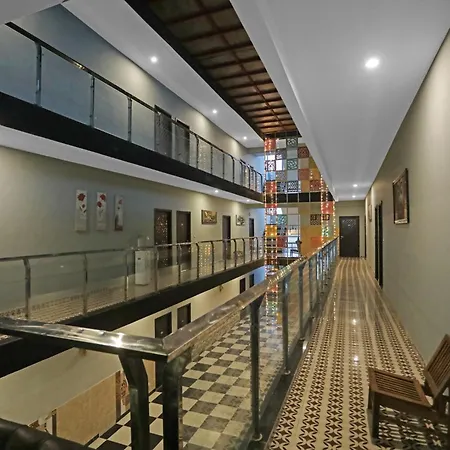 Oyo 79529 Heart Beat Hotel-3