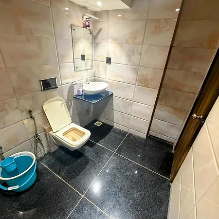 Hotel Golden Palace - Mira Bhayander-3
