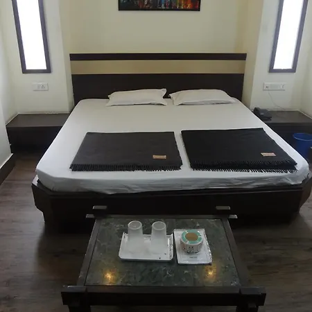 Hotel Chanakya-3