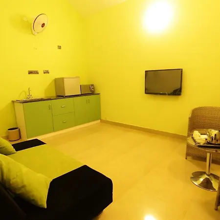 Golden Nest-3