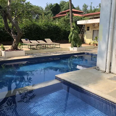 Banyan Tree Courtyard-2