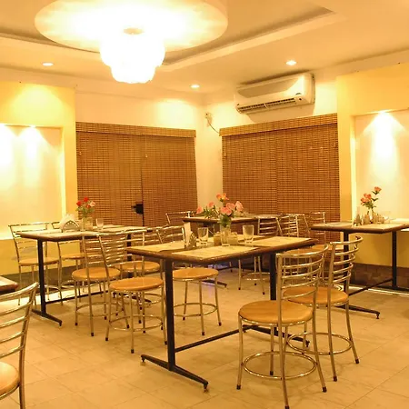 Hotel Saradharam-2