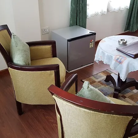 Woodland Hill Stay-3