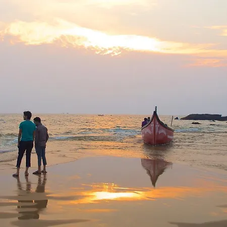 Baga Fantacia Beach Inn-3